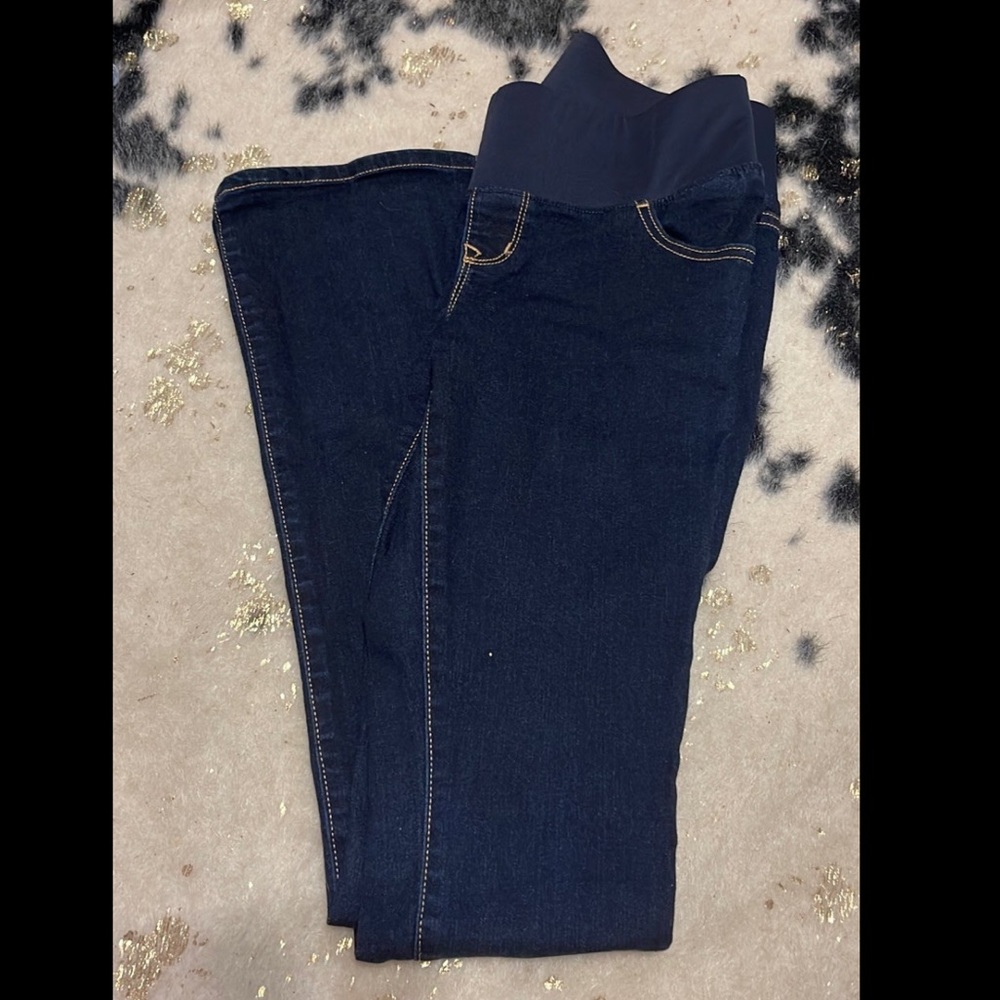 Old Navy maternity jeans
